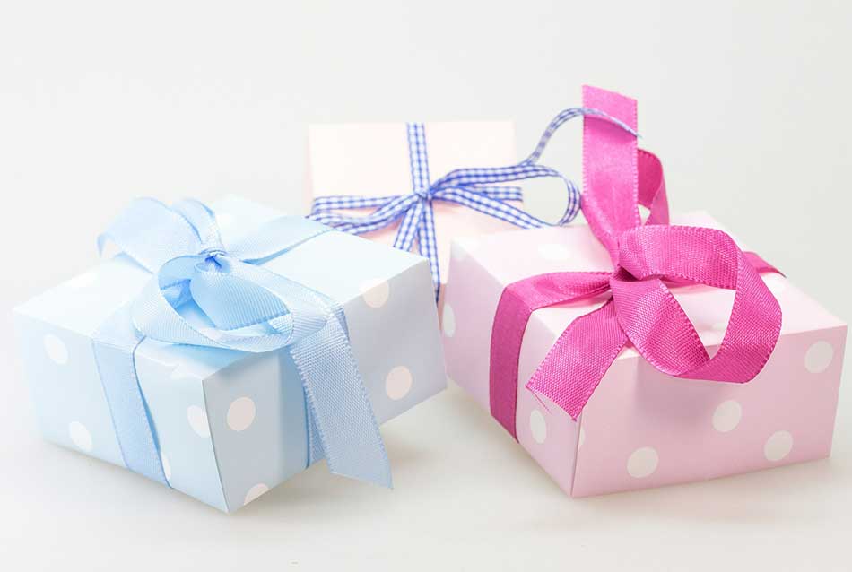 buy gift packaging boxes online india
